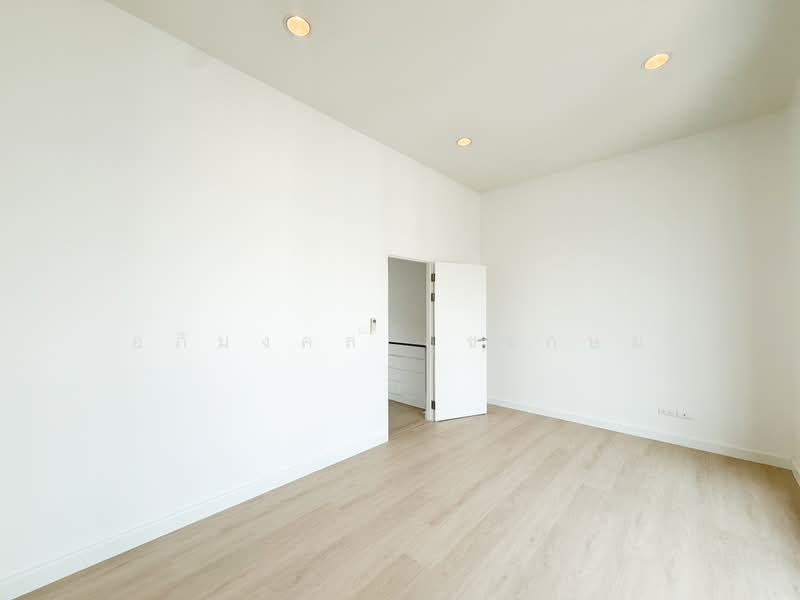 Baan Klang Muang Rama 9-Ramkhmahaeng, Bangkok, Soi Ramkhamhaeng 39, Phlapphla, Wang Thonglang, Bangkok, 3 Bedrooms, 150 sqm, Townhouse For Sale, by อภิมงคล สุขเกษม, 500143239 - DDproperty.com