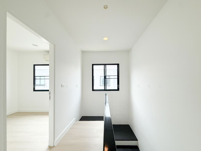 Baan Klang Muang Rama 9-Ramkhmahaeng, Bangkok, Soi Ramkhamhaeng 39, Phlapphla, Wang Thonglang, Bangkok, 3 Bedrooms, 150 sqm, Townhouse For Sale, by อภิมงคล สุขเกษม, 500143239 - DDproperty.com