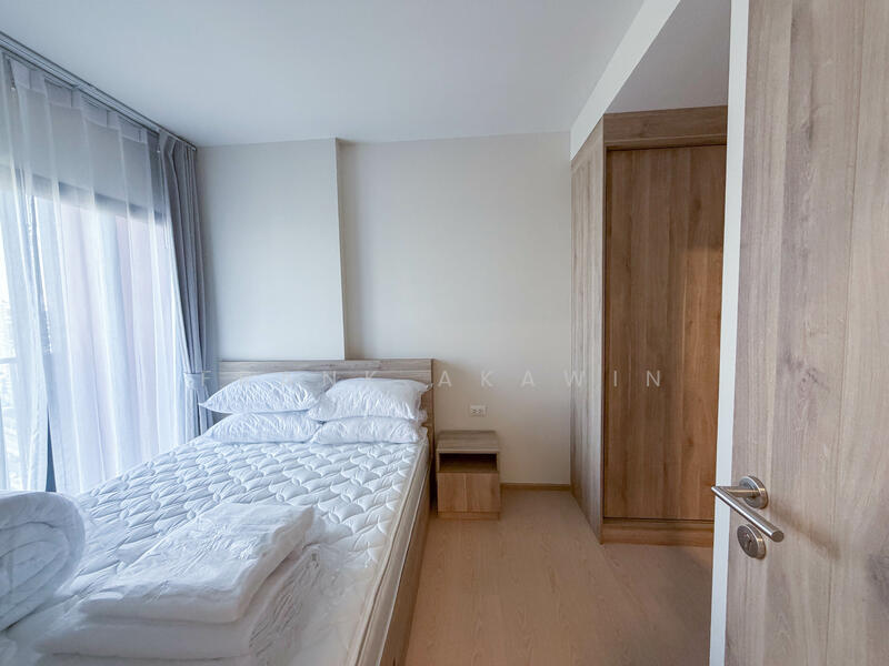 The Base Garden Rama 9, Bangkok, 18 Rama 9 Road, Hua Mak, Bang Kapi, Bangkok, 1 Bedroom, 35 sqm, Condo For Rent, by Frank Akawin, 500143244 - DDproperty.com