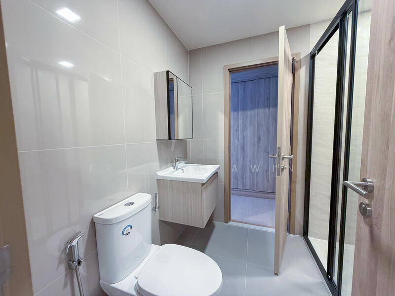 The Base Garden Rama 9, Bangkok, 18 Rama 9 Road, Hua Mak, Bang Kapi, Bangkok, 1 Bedroom, 35 sqm, Condo For Rent, by Frank Akawin, 500143244 - DDproperty.com