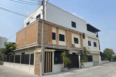 ขาย - ตรงข้ามศาลเจ้าซากัวเล่าเอี๊ยะ, ชลบุรี