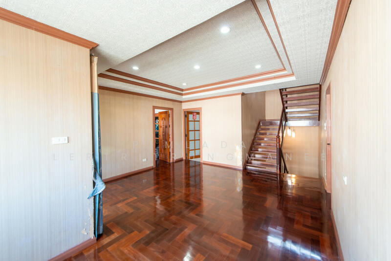 For Sale - บ้านเดี่ยว ซอยอินทามระ 40, Bangkok