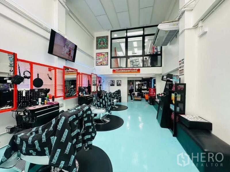 For sale Shophouse 266sqm in Khlong Tan Nuea, Watthana, Bangkok BTS Thonglor hre00209, Bangkok, Khlong Tan Nua, Watthana, Bangkok, , 266 sqm, Shophouse For Sale, by Hero Realtor Co., Ltd., 500143325 - DDproperty.com