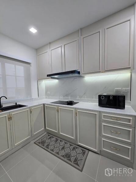 ให้เช่าบ้านแฝด โครงการ Golden Neo Sukhumvit–LaSalle เมืองสมุทรปราการ สมุทรปราการ hre00210, สมุทรปราการ, สำโรงเหนือ, เมืองสมุทรปราการ, สมุทรปราการ, 161 ตร.ม., บ้านแฝด ให้เช่า, โดย Hero Realtor Co., Ltd., 500143333 - DDproperty.com