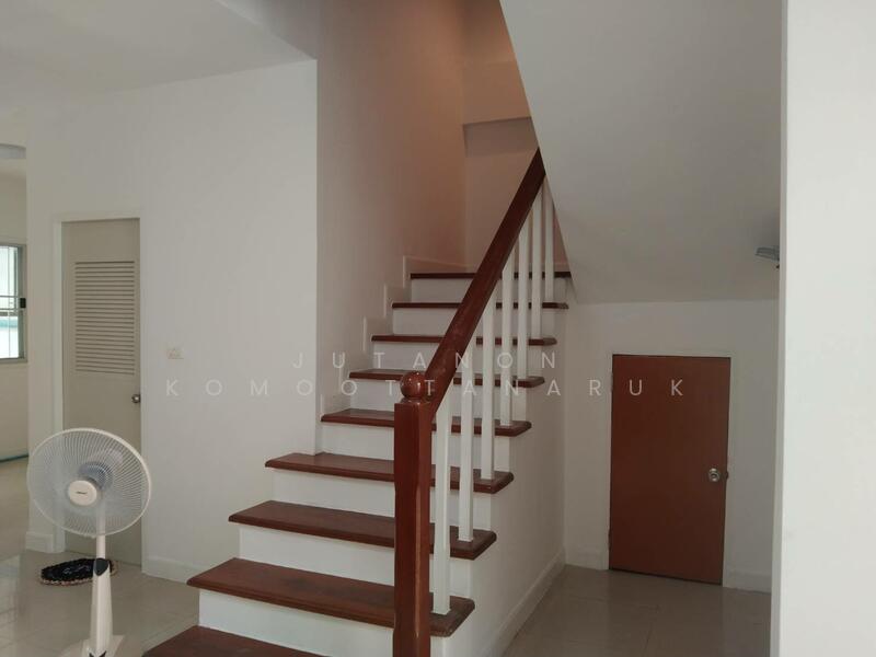 ขายทาวน์เฮาส์ 2 ชั้น โครงการสิรภัทร 2 นนทบุรี ทำเลดี เดินทางสะดวก ใกล้สถานีรถ ไฟฟ้าสายสีม่วง, นนทบุรี, ไทรม้า, เมืองนนทบุรี, นนทบุรี, 87 ตร.ม., ทาวน์เฮ้าส์ ขาย, โดย Jutanon Komoottanaruk, 500143343 - DDproperty.com