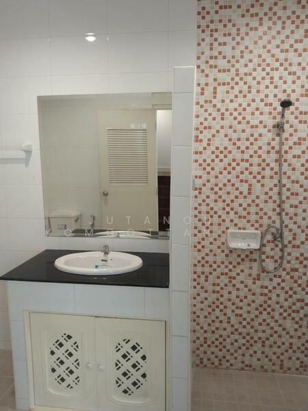 ขายทาวน์เฮาส์ 2 ชั้น โครงการสิรภัทร 2 นนทบุรี ทำเลดี เดินทางสะดวก ใกล้สถานีรถ ไฟฟ้าสายสีม่วง, นนทบุรี, ไทรม้า, เมืองนนทบุรี, นนทบุรี, 87 ตร.ม., ทาวน์เฮ้าส์ ขาย, โดย Jutanon Komoottanaruk, 500143343 - DDproperty.com