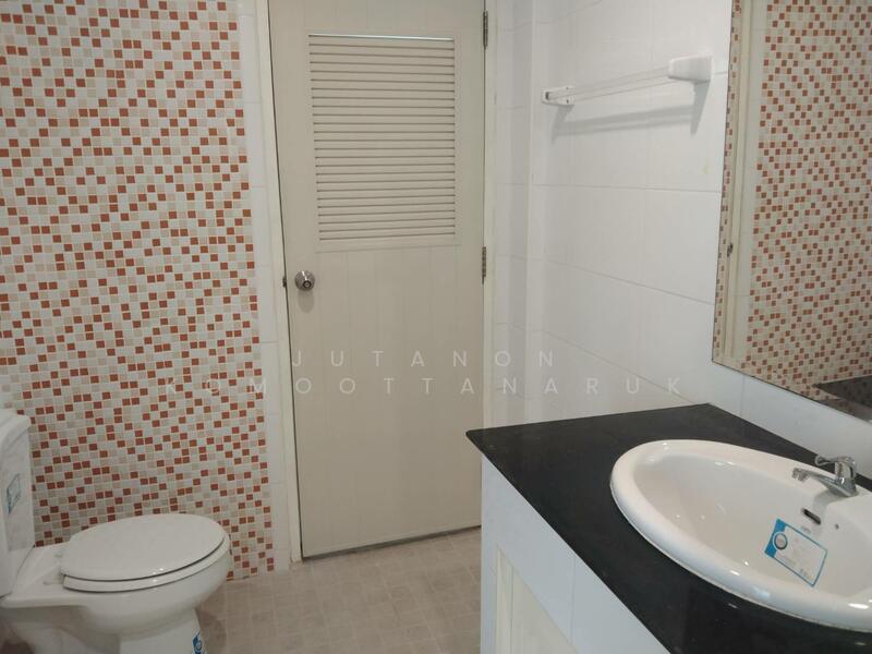 ขายทาวน์เฮาส์ 2 ชั้น โครงการสิรภัทร 2 นนทบุรี ทำเลดี เดินทางสะดวก ใกล้สถานีรถ ไฟฟ้าสายสีม่วง, นนทบุรี, ไทรม้า, เมืองนนทบุรี, นนทบุรี, 87 ตร.ม., ทาวน์เฮ้าส์ ขาย, โดย Jutanon Komoottanaruk, 500143343 - DDproperty.com