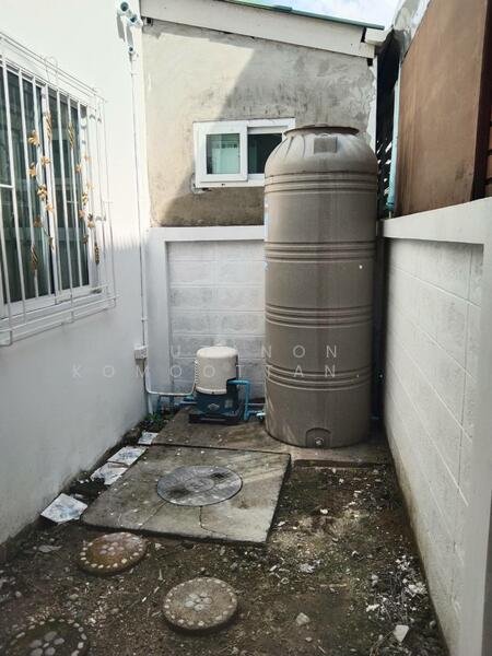 ขายทาวน์เฮาส์ 2 ชั้น โครงการสิรภัทร 2 นนทบุรี ทำเลดี เดินทางสะดวก ใกล้สถานีรถ ไฟฟ้าสายสีม่วง, Nonthaburi, Sai Ma, Muang Nonthaburi, Nonthaburi, 4 Bedrooms, 87 sqm, Townhouse For Sale, by Jutanon Komoottanaruk, 500143343 - DDproperty.com