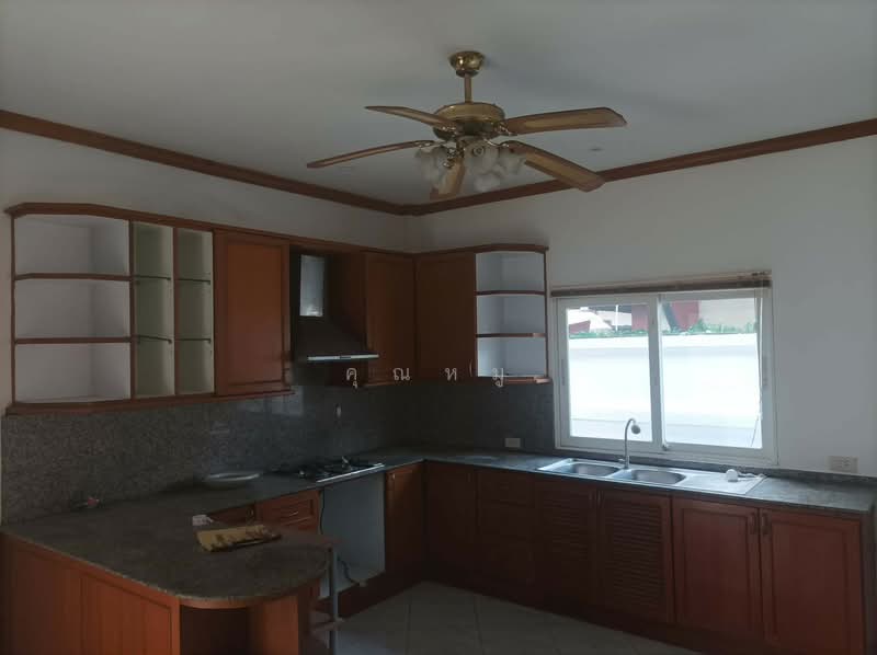 ขายบ้านเดี่ยวในพัทยา โครงการ ศุภนุชวิลเลจ (Supanuch Village) ตำบลหนองปรือ อำเภอบางละมุง, ชลบุรี, ถนนพรประภานิมิตร 22, หนองปรือ, บางละมุง, ชลบุรี, 120 ตร.ม., บ้านเดี่ยว ขาย, โดย คุณหมู, 500143344 - DDproperty.com