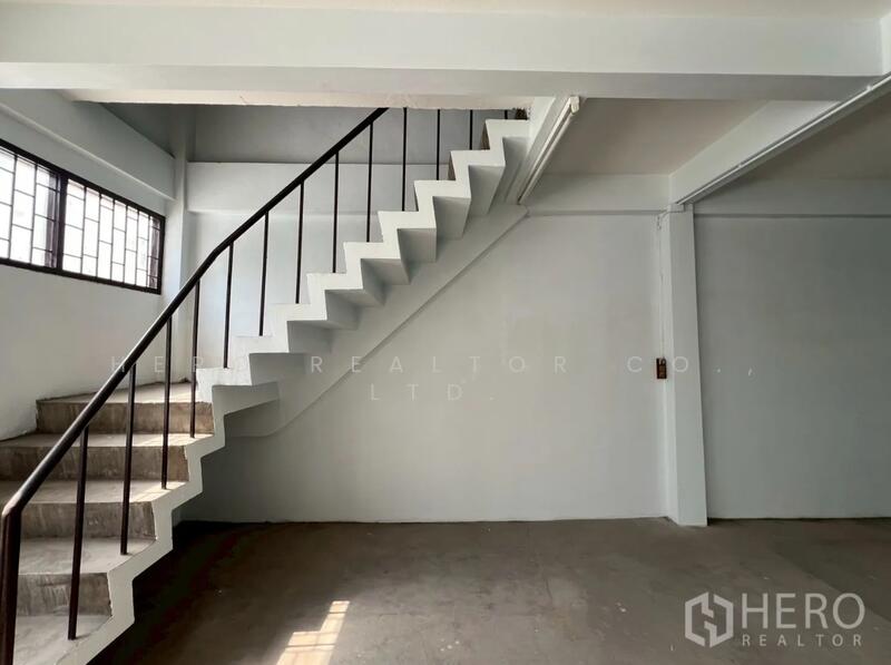 For rent Shophouse 800sqm in Phra Khanong Nuea, Watthana, Bangkok BTS On Nut BRE26343, Bangkok, Phra Kanong Nua, Watthana, Bangkok, , 800 sqm, Shophouse For Rent, by Hero Realtor Co., Ltd., 500143364 - DDproperty.com