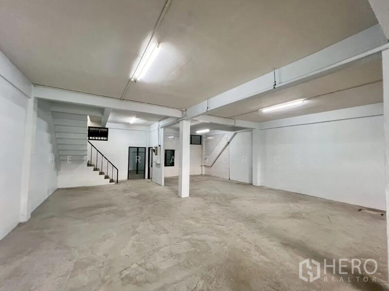 For rent Shophouse 800sqm in Phra Khanong Nuea, Watthana, Bangkok BTS On Nut BRE26343, Bangkok, Phra Kanong Nua, Watthana, Bangkok, , 800 sqm, Shophouse For Rent, by Hero Realtor Co., Ltd., 500143364 - DDproperty.com
