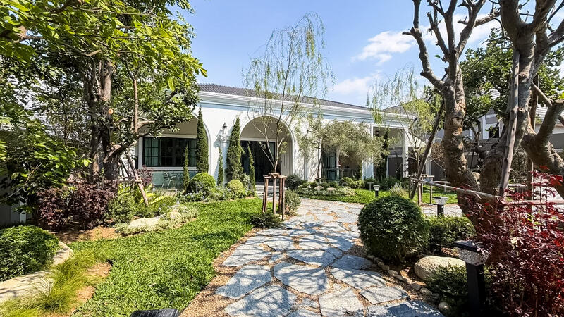 ขายวิลล่าหรูพร้อมสระว่ายน้ำส่วนตัวในพัทยาตะวันออก, ชลบุรี, บางละมุง, บางละมุง, ชลบุรี, 1,600 ตร.ม., วิลล่า ขาย, โดย PLC Real Estate, 500143424 - DDproperty.com