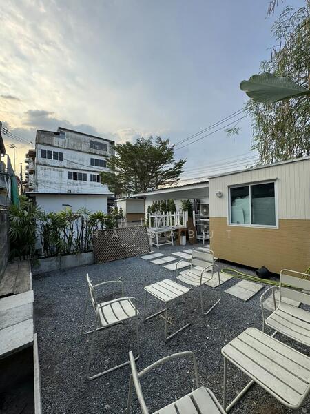 อาคาร 1 ชั้น มีที่จอถหลายคัน ติดริมถนนเมน, กรุงเทพ, สตรีวิทยา2, ลาดพร้าว, ลาดพร้าว, กรุงเทพ, 100 ตร.ม., พื้นที่ขายของ ให้เช่า, โดย Thiya​ Chaysabut, 500143458 - DDproperty.com