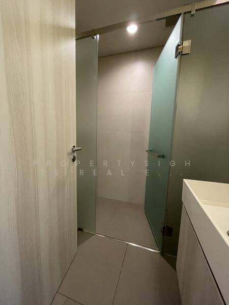 The Lumpini 24, Bangkok, Sukhumvit 24 Road, Khong Tan, Khlong Toei, Bangkok, 2 Bedrooms, 56 sqm, Condo For Rent, by PROPERTYSIGHTS REAL ESTATE, 500143470 - DDproperty.com