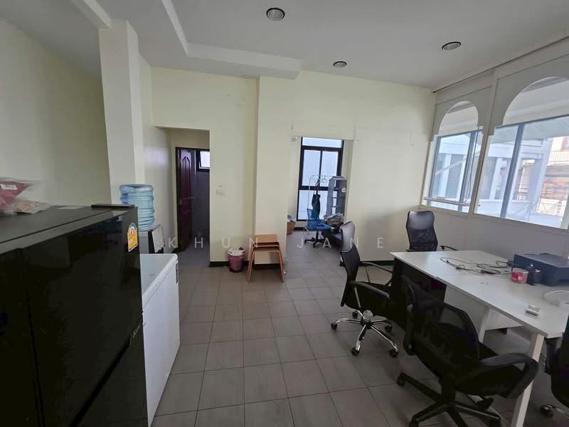 Commercial Building for Rent: Sukhumvit 63 – Near Main Road (SPSJP123), Bangkok, สุขุมวิท 63, Khlong Tan Nua, Watthana, Bangkok, , 200 sqm, Shophouse For Rent, by Khun Jane, 500143471 - DDproperty.com