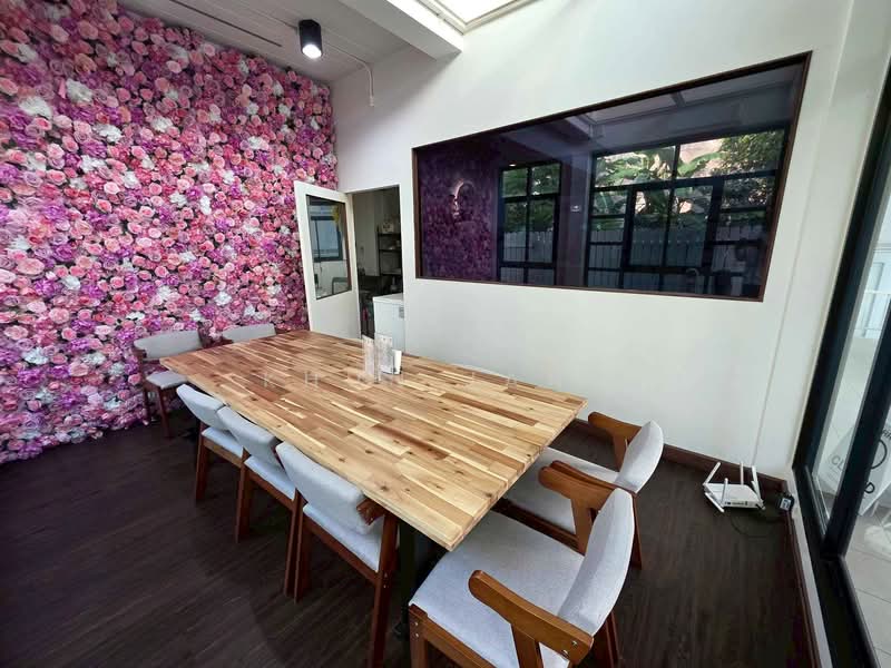 Commercial Building for Rent: Sukhumvit 63 – Near Main Road (SPSJP123), Bangkok, สุขุมวิท 63, Khlong Tan Nua, Watthana, Bangkok, , 200 sqm, Shophouse For Rent, by Khun Jane, 500143471 - DDproperty.com