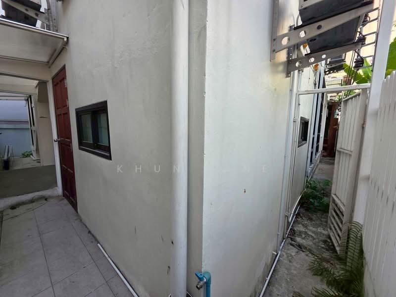 Commercial Building for Rent: Sukhumvit 63 – Near Main Road (SPSJP123), Bangkok, สุขุมวิท 63, Khlong Tan Nua, Watthana, Bangkok, , 200 sqm, Shophouse For Rent, by Khun Jane, 500143471 - DDproperty.com