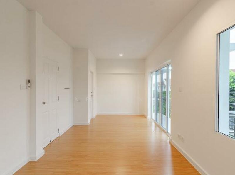 Perfect Place Sukhumvit 77-Suvarnabhumi, Samut Prakan, Lat Krabang Road, Rachathewa, Bang Plee, Samut Prakan, 3 Bedrooms, 160 sqm, Single Detached House For Sale, by NR AGENT, 500143487 - DDproperty.com