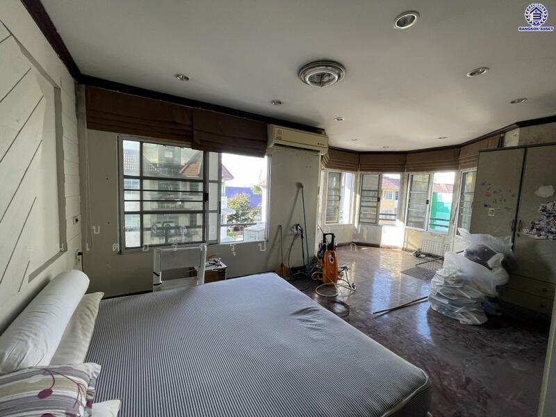 Sriwara Town in Town, Bangkok, Sriwara Road, Phlapphla, Wang Thonglang, Bangkok, 3 Bedrooms, 240 sqm, Townhouse For Sale, by บางกอก แอสเซท อินเตอร์กรุ๊ป จำกัด (มหาชน), 500143493 - DDproperty.com