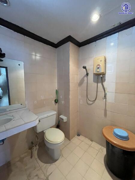 Sriwara Town in Town, Bangkok, Sriwara Road, Phlapphla, Wang Thonglang, Bangkok, 3 Bedrooms, 240 sqm, Townhouse For Sale, by บางกอก แอสเซท อินเตอร์กรุ๊ป จำกัด (มหาชน), 500143493 - DDproperty.com