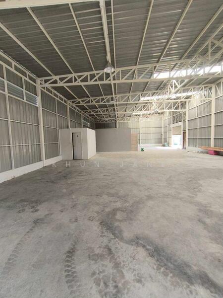 โกดัง ให้เช่า อยู่ที่ กรุงเทพกรีฑา (SPSJP125), กรุงเทพ, กรุงเทพกรีฑา, ทับช้าง, สะพานสูง, กรุงเทพ, 700 ตร.ม., โกดัง-โรงงาน ให้เช่า, โดย Khun Jane, 500143556 - DDproperty.com