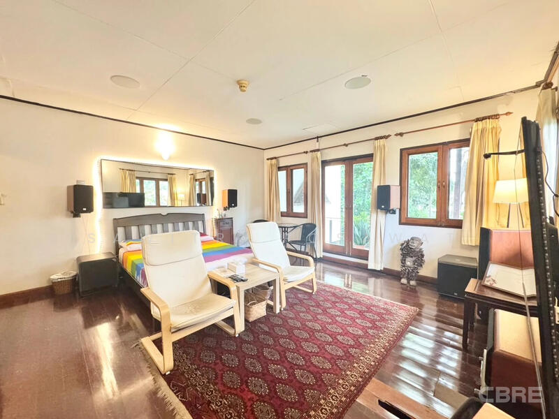 Single House on Sukhumvit 38, Bangkok, สุขุมวิท 38, Phra Kanong, Khlong Toei, Bangkok, 4 Bedrooms, 1,200 sqm, Single Detached House For Sale, by Sawitri Posawat, 500143559 - DDproperty.com