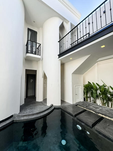 Luxury Pool Villa for Sale in Pratumnak, Jomtien, Chon Buri (Pattaya), Bang Lamung, Bang Lamung (Pattaya), Chon Buri (Pattaya), 4 Bedrooms, 232 sqm, Villa For Rent, by PLC Real Estate, 500143640 - DDproperty.com