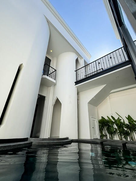 Luxury Pool Villa for Sale in Pratumnak, Jomtien, Chon Buri (Pattaya), Bang Lamung, Bang Lamung (Pattaya), Chon Buri (Pattaya), 4 Bedrooms, 232 sqm, Villa For Rent, by PLC Real Estate, 500143640 - DDproperty.com