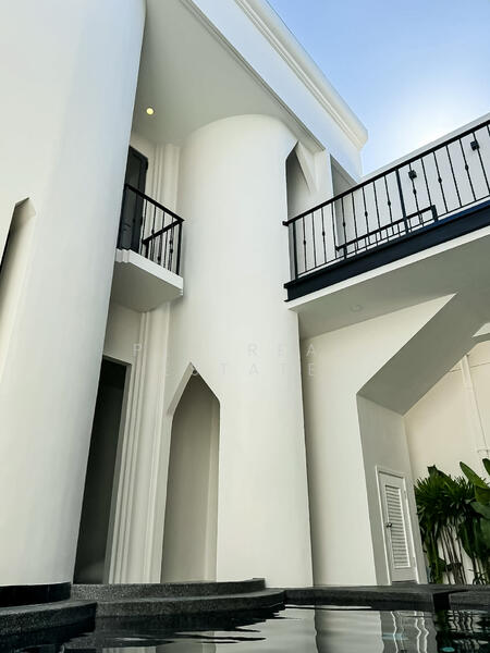 Luxury Pool Villa for Sale in Pratumnak, Jomtien, Chon Buri (Pattaya), Bang Lamung, Bang Lamung (Pattaya), Chon Buri (Pattaya), 4 Bedrooms, 232 sqm, Villa For Rent, by PLC Real Estate, 500143640 - DDproperty.com