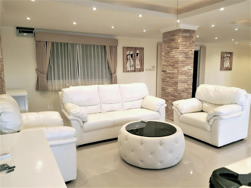 ขาย - Rungfa Condominium : รุ่งฟ้า คอนโดมิเนียม, ชลบุรี