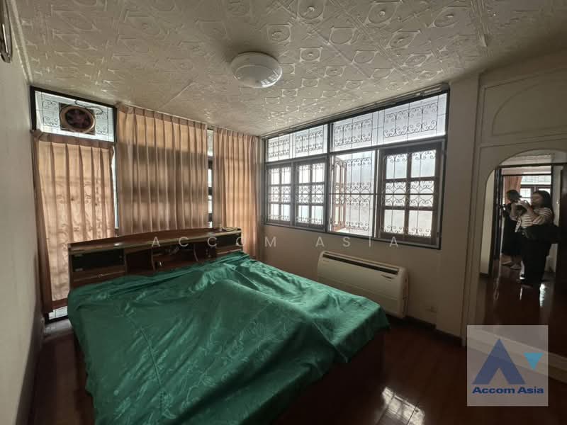 4 Bedrooms House for Sale and Rent in Sukhumvit, Bangkok near BTS Ekkamai, กรุงเทพ, พระโขนงเหนือ, วัฒนา, กรุงเทพ, 65 ตร.ม., บ้านเดี่ยว ให้เช่า, โดย Accom Asia, 500143691 - DDproperty.com