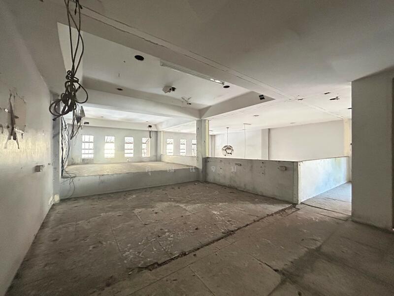 นอกโครงการอาคารพาณิชย์นนทบุรี, Nonthaburi, Bang Khun Kong, Bang Kruai, Nonthaburi, , 836 sqm, Shophouse For Sale, by คุณแจม, 500143735 - DDproperty.com