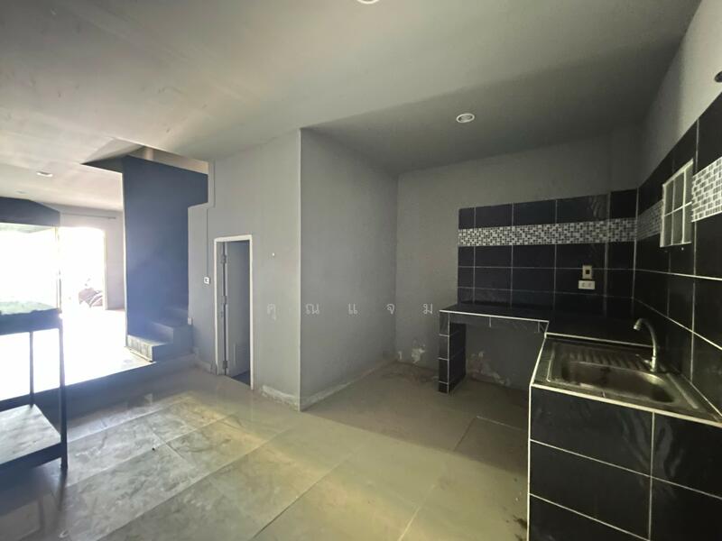 ลัลลี่วิลล์ ศรีด่าน 22, Samut Prakan, Bang Kaeo, Bang Plee, Samut Prakan, 3 Bedrooms, 132 sqm, Townhouse For Sale, by คุณแจม, 500143807 - DDproperty.com