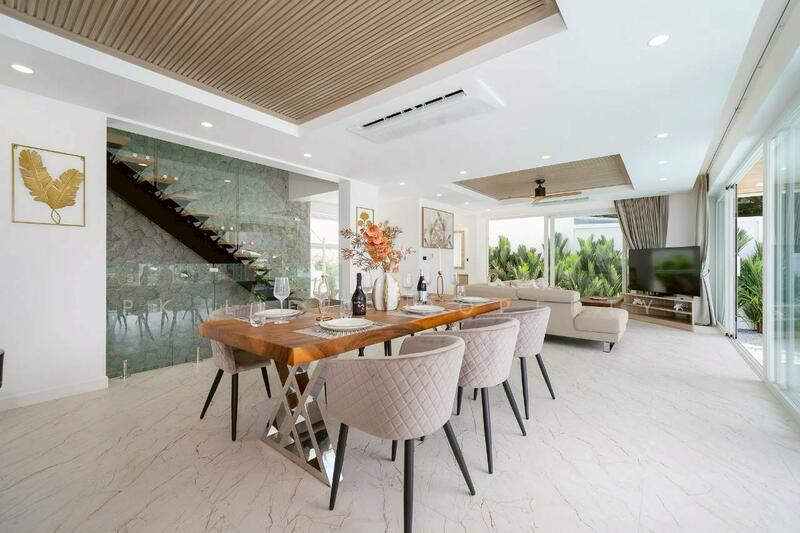 7R0993 Pool villa for rent 3 bedroom 3 bathroom 250,000/month at rawai have fully furnished, Phuket, Rawai, Muang Phuket, Phuket, 3 Bedrooms, 300 sqm, Villa For Rent, by PK LIFE Property, 500143820 - DDproperty.com