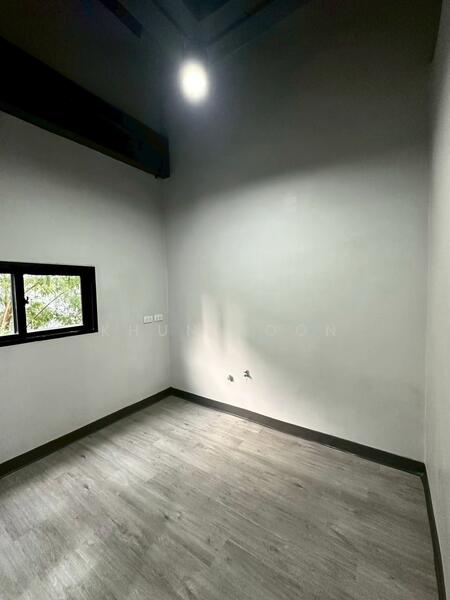 Home Office for Rent – Modern Luxury Loft | Sukhumvit 77 (SPSSR62), Bangkok, สุขุมวิท77, Prawet, Prawet, Bangkok, , 370 sqm, Shophouse For Rent, by Khun Poon, 500143859 - DDproperty.com