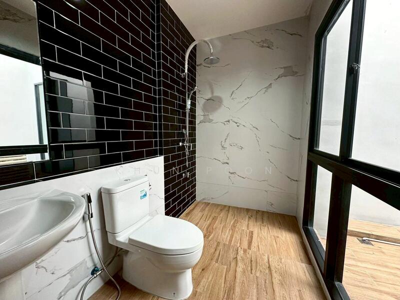 ให้เช่า โฮมออฟฟิศสไตล์ Modern Luxury Loft บนทำเลสุขุมวิท 77 (SPSSR62), กรุงเทพ, สุขุมวิท77, ประเวศ, ประเวศ, กรุงเทพ, 370 ตร.ม., ตึกแถว-อาคารพาณิชย์ ให้เช่า, โดย Khun Poon, 500143859 - DDproperty.com