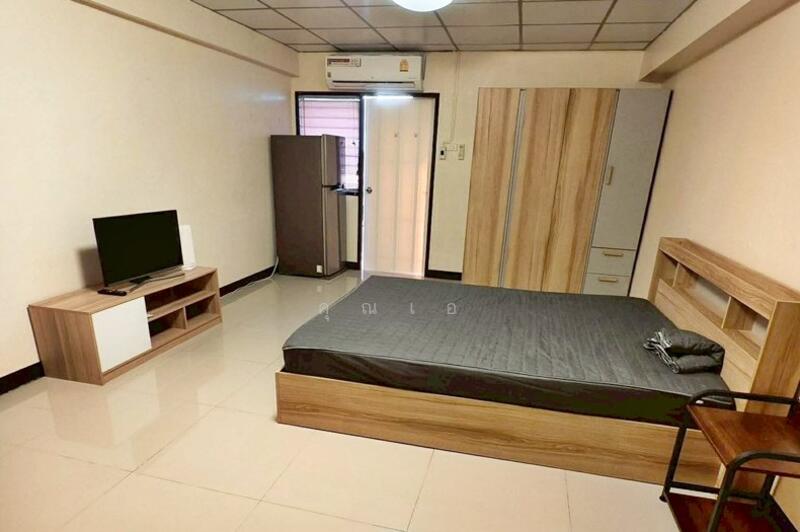 Vibhavadi Place, Bangkok, 3 Inthamara 35 Alley, Din Daeng, Din Daeng, Bangkok, 1 Bedroom, 30 sqm, Condo For Sale, by คุณเอ, 500143887 - DDproperty.com