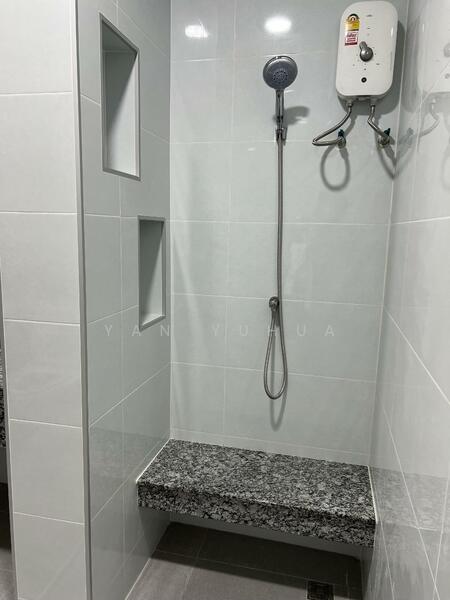 Country Complex Bangna, Bangkok, Sanpawut Road, Bang Na, Bang Na, Bangkok, 2 Bedrooms, 78 sqm, Condo For Sale, by YAN YUHUA, 500143916 - DDproperty.com