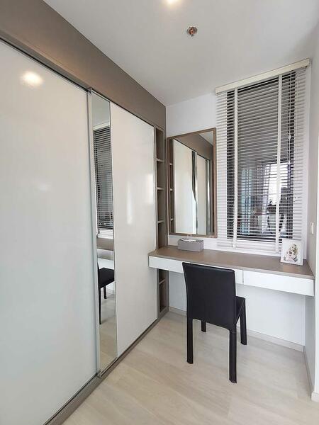 Life One Wireless, Bangkok, 1 Wireless Road, Lumphini, Pathum Wan, Bangkok, 1 Bedroom, 35 sqm, Condo For Rent, by Zom (ส้ม), 500143917 - DDproperty.com
