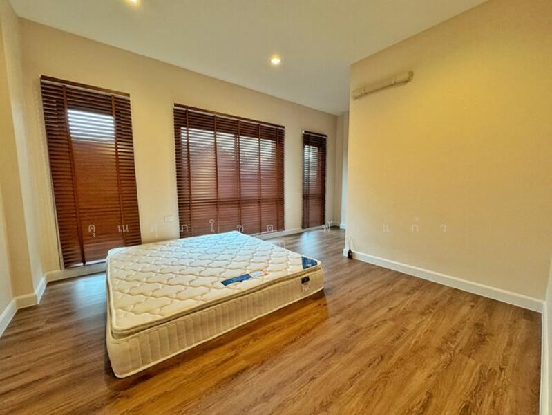 Bangkok Boulevard Westgate, Nonthaburi, 889 Kanchanaphisek Road, Bang Bua Thong, Bang Bua Thong, Nonthaburi, 4 Bedrooms, 280 sqm, Single Detached House For Sale, by คุณศุภโชค ฟักแก้ว (บิ๊ก), 500143952 - DDproperty.com