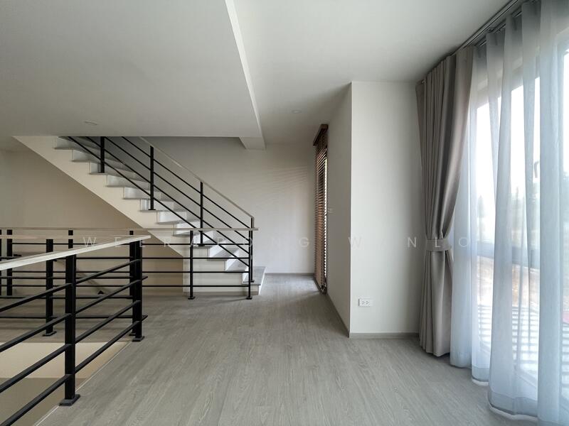 Altitude Kraf Bangna, Samut Prakan, 159 Moo 12, Liap Klong Luang Phaeng Road, Bang Kaeo, Bang Plee, Samut Prakan, 2 Bedrooms, 130 sqm, Townhouse For Sale, by Weerapong Wanlo, 500143960 - DDproperty.com