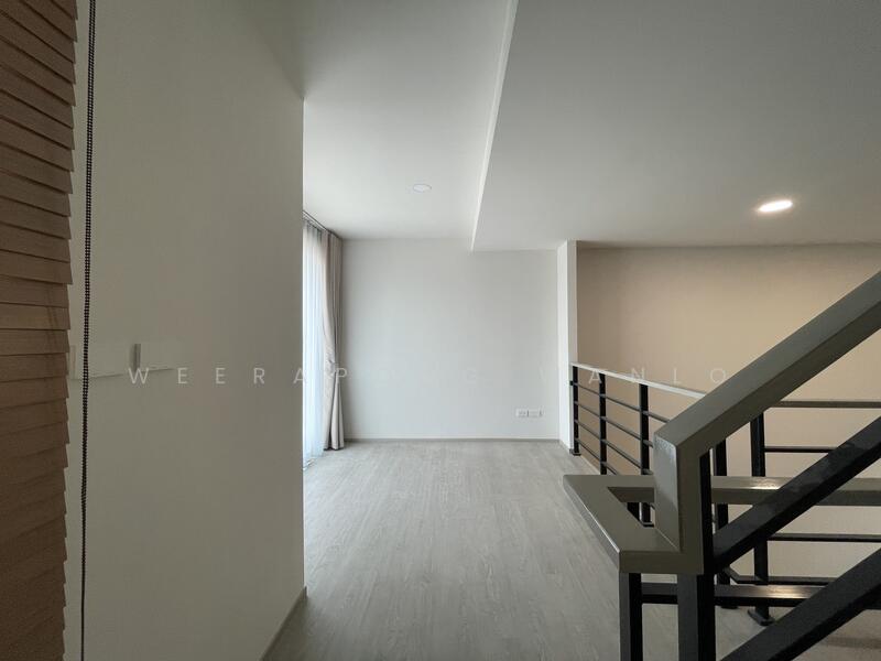 Altitude Kraf Bangna, Samut Prakan, 159 Moo 12, Liap Klong Luang Phaeng Road, Bang Kaeo, Bang Plee, Samut Prakan, 2 Bedrooms, 130 sqm, Townhouse For Sale, by Weerapong Wanlo, 500143960 - DDproperty.com