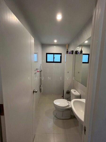 The Ricco Residence Prime Wongwaen-Chatuchot (เดอะ ริคโค้ เรสซิเดนซ์ ไพร์ม วงแหวนฯ-จตุโชติ), Bangkok, O-Ngoen, Sai Mai, Bangkok, 4 Bedrooms, 185 sqm, Single Detached House For Rent, by Khun Eve, 500143970 - DDproperty.com