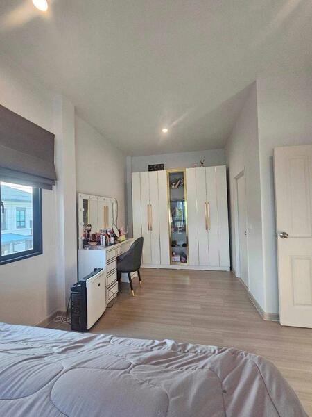 The Ricco Residence Prime Wongwaen-Chatuchot (เดอะ ริคโค้ เรสซิเดนซ์ ไพร์ม วงแหวนฯ-จตุโชติ), Bangkok, O-Ngoen, Sai Mai, Bangkok, 4 Bedrooms, 185 sqm, Single Detached House For Rent, by Khun Eve, 500143970 - DDproperty.com