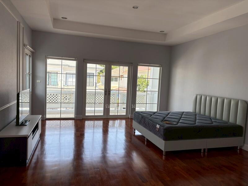Nantawan Rama 9-Onnut, Bangkok, Soi Mu Ban Nantawan, Prawet, Prawet, Bangkok, 4 Bedrooms, 325 sqm, Single Detached House For Rent, by คุณเมย์, 500143986 - DDproperty.com