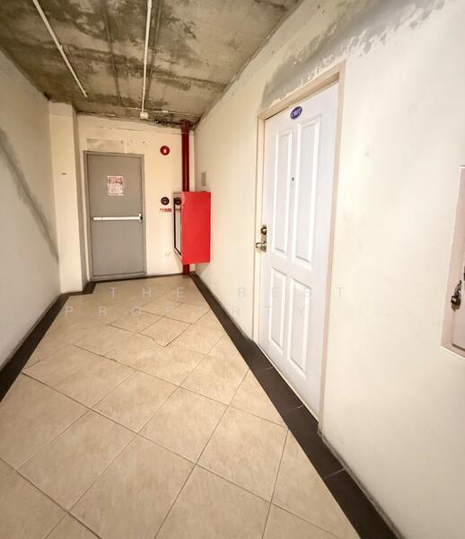 Ladda Place Sriracha : ลัดดา เพลส ศรีราชา, ชลบุรี, ถนนเก้ากิโล, สุรศักดิ์, ศรีราชา, ชลบุรี, 32 ตร.ม., คอนโด ขาย, โดย The Best Property ตั๊กกี้, 500144005 - DDproperty.com