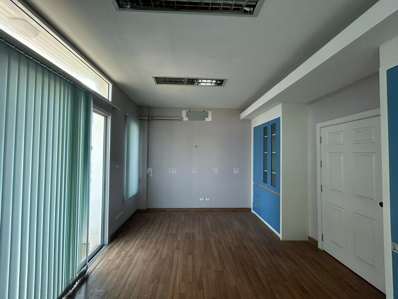 พรีเมี่ยมเพลส เอกมัย-รามอินทรา 2, Bangkok, Lat Phrao, Lat Phrao, Bangkok, , 330 sqm, Shophouse For Sale, by คุณแจม, 500144014 - DDproperty.com