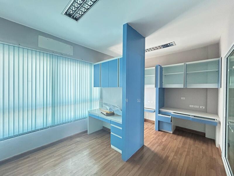 พรีเมี่ยมเพลส เอกมัย-รามอินทรา 2, Bangkok, Lat Phrao, Lat Phrao, Bangkok, , 330 sqm, Shophouse For Sale, by คุณแจม, 500144014 - DDproperty.com