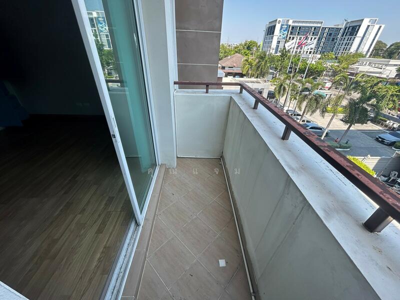 พรีเมี่ยมเพลส เอกมัย-รามอินทรา 2, Bangkok, Lat Phrao, Lat Phrao, Bangkok, , 330 sqm, Shophouse For Sale, by คุณแจม, 500144014 - DDproperty.com