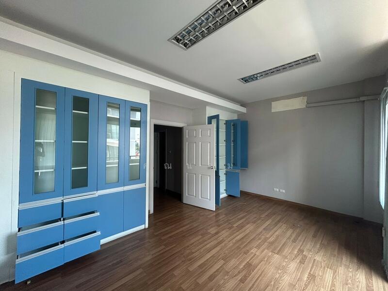 พรีเมี่ยมเพลส เอกมัย-รามอินทรา 2, Bangkok, Lat Phrao, Lat Phrao, Bangkok, , 330 sqm, Shophouse For Sale, by คุณแจม, 500144014 - DDproperty.com